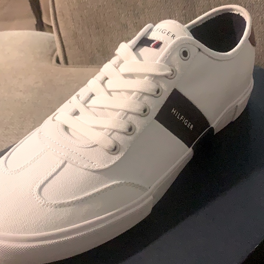 Tommy hilfiger pandora shoes